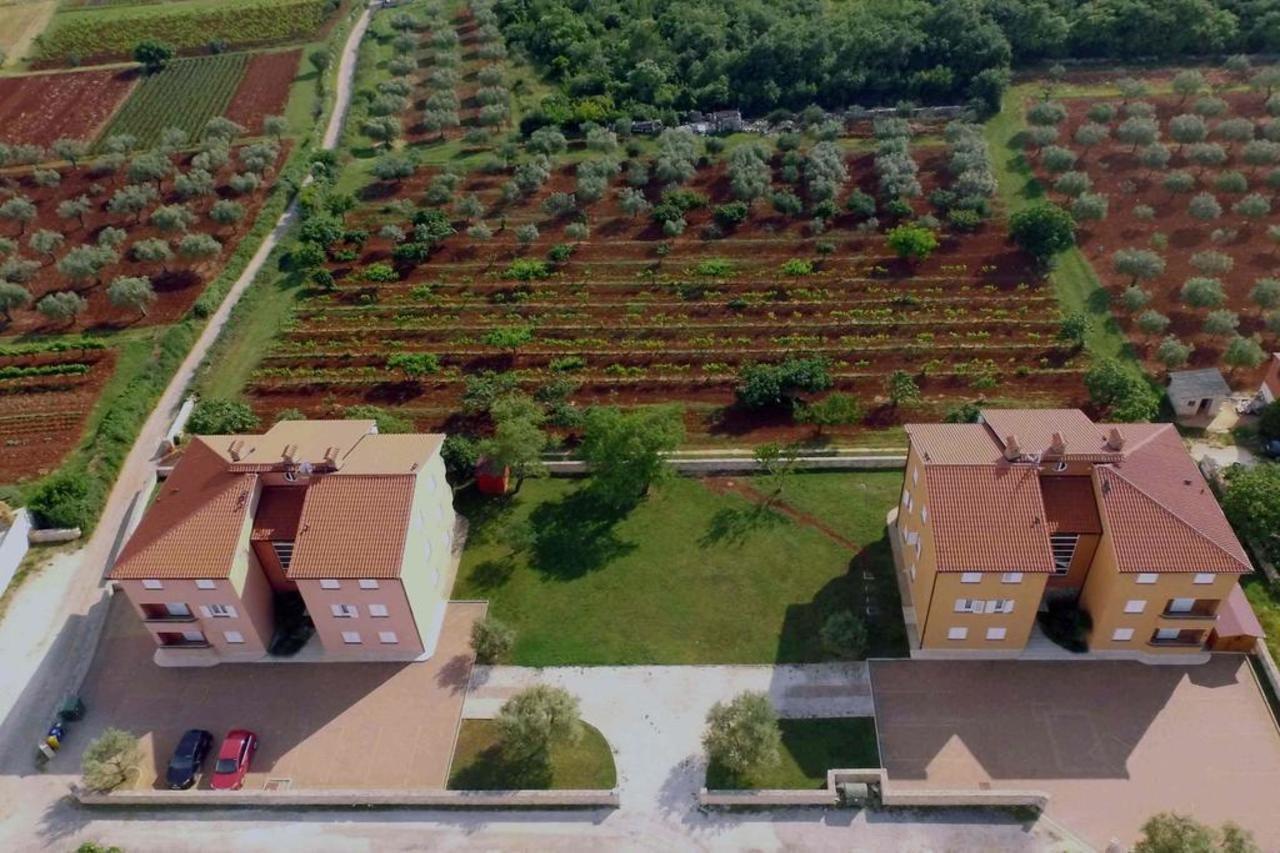 Apartments Stella Rovinjsko Selo Dış mekan fotoğraf
